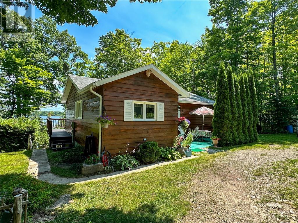700 Ice Lake Drive, Manitoulin Island, Ontario  P0P 1H0 - Photo 6 - 2124978