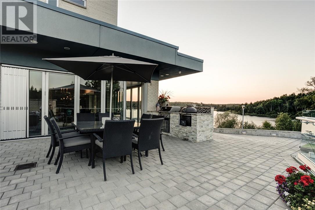 2410 South Bay, Sudbury, Ontario  P3E 6H7 - Photo 22 - 2124968