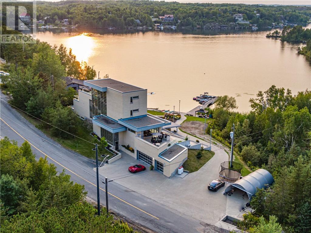 2410 South Bay, Sudbury, Ontario  P3E 6H7 - Photo 3 - 2124968