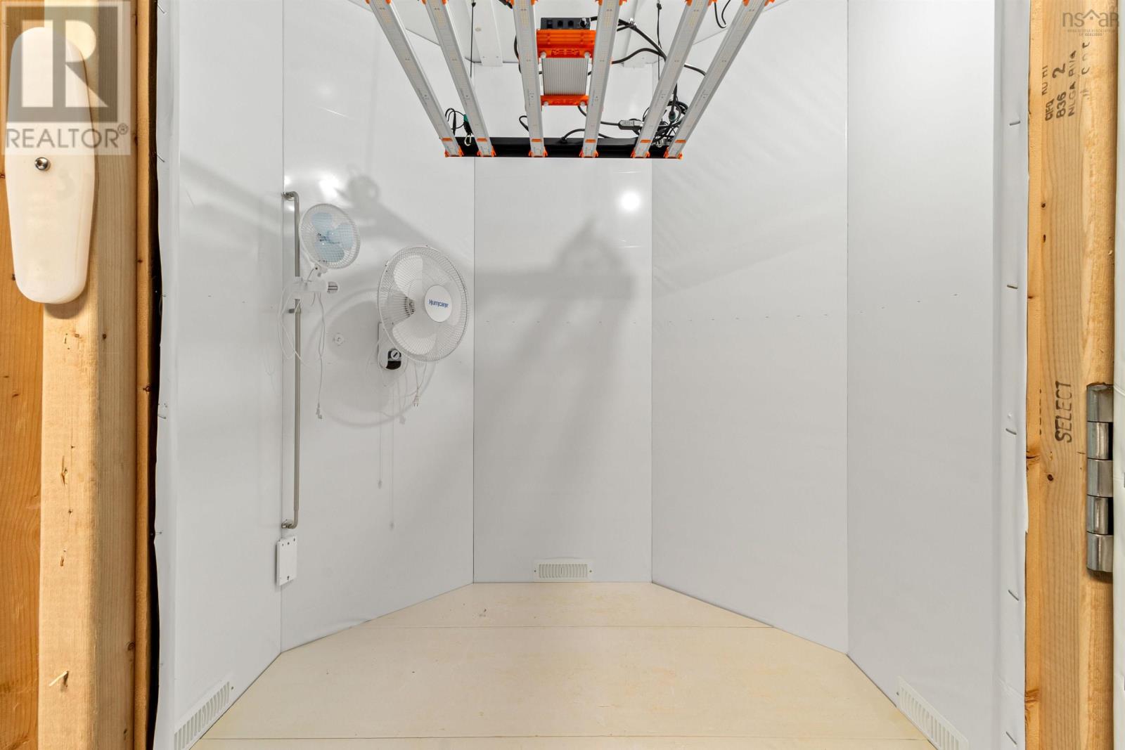 12 Acorn Road, Halifax, Nova Scotia  B3P 1G8 - Photo 31 - 202524683