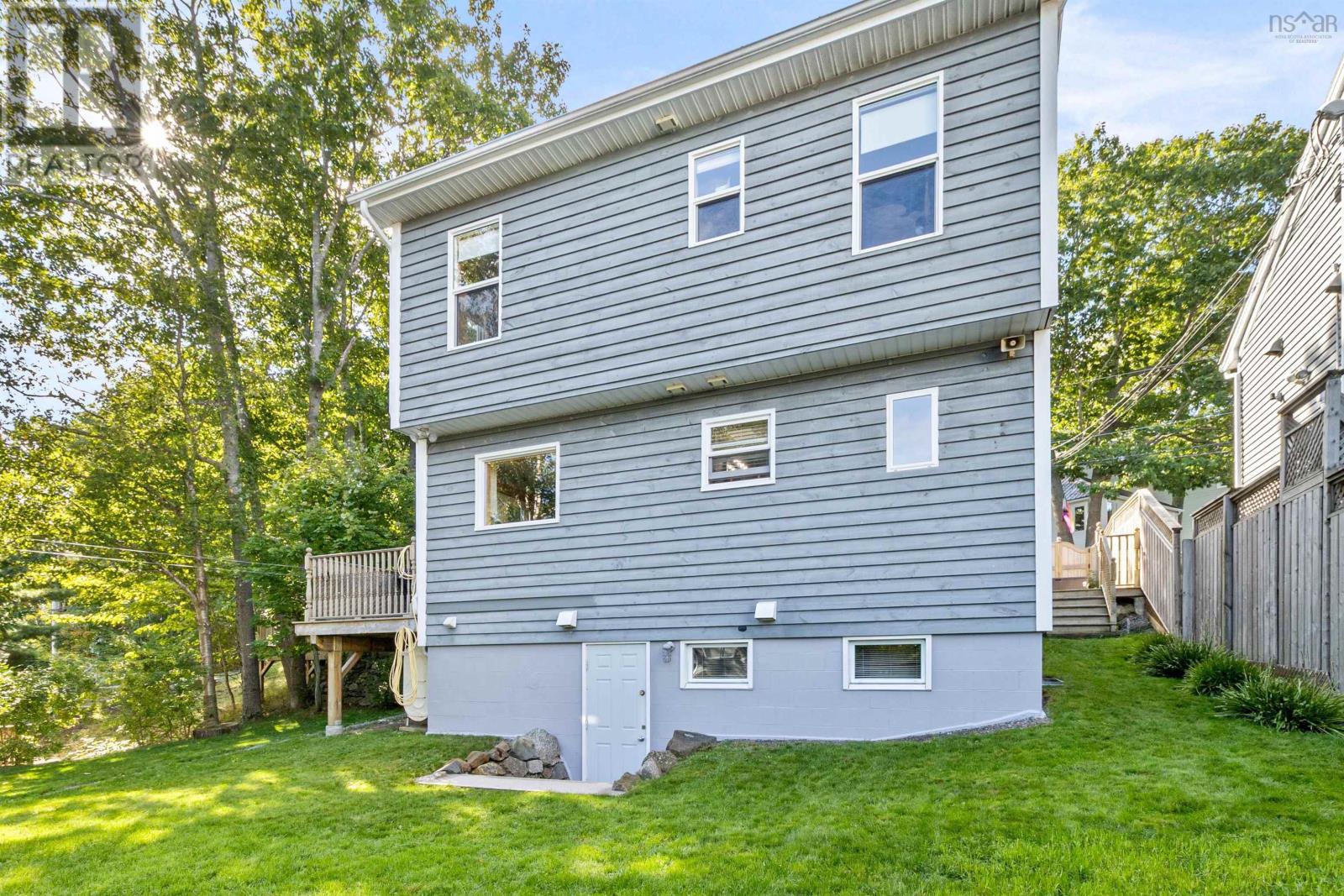 12 Acorn Road, Halifax, Nova Scotia  B3P 1G8 - Photo 34 - 202524683