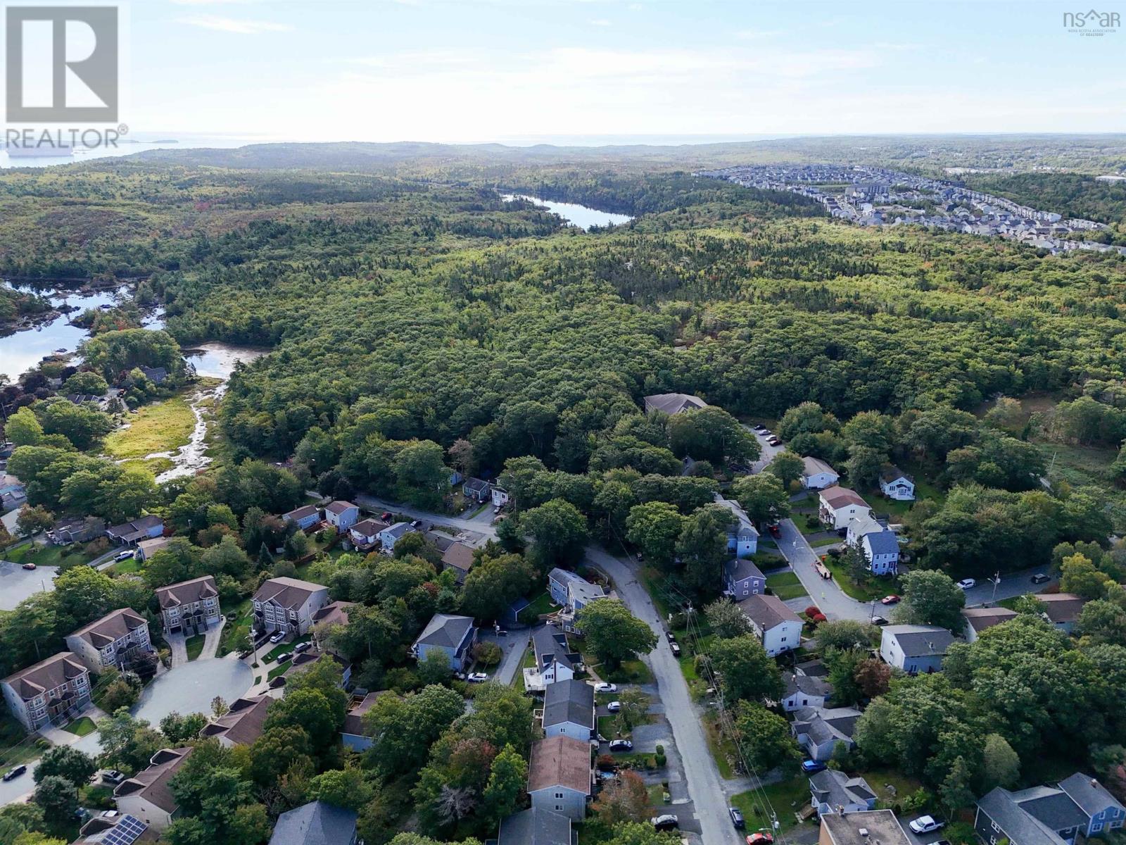 12 Acorn Road, Halifax, Nova Scotia  B3P 1G8 - Photo 46 - 202524683