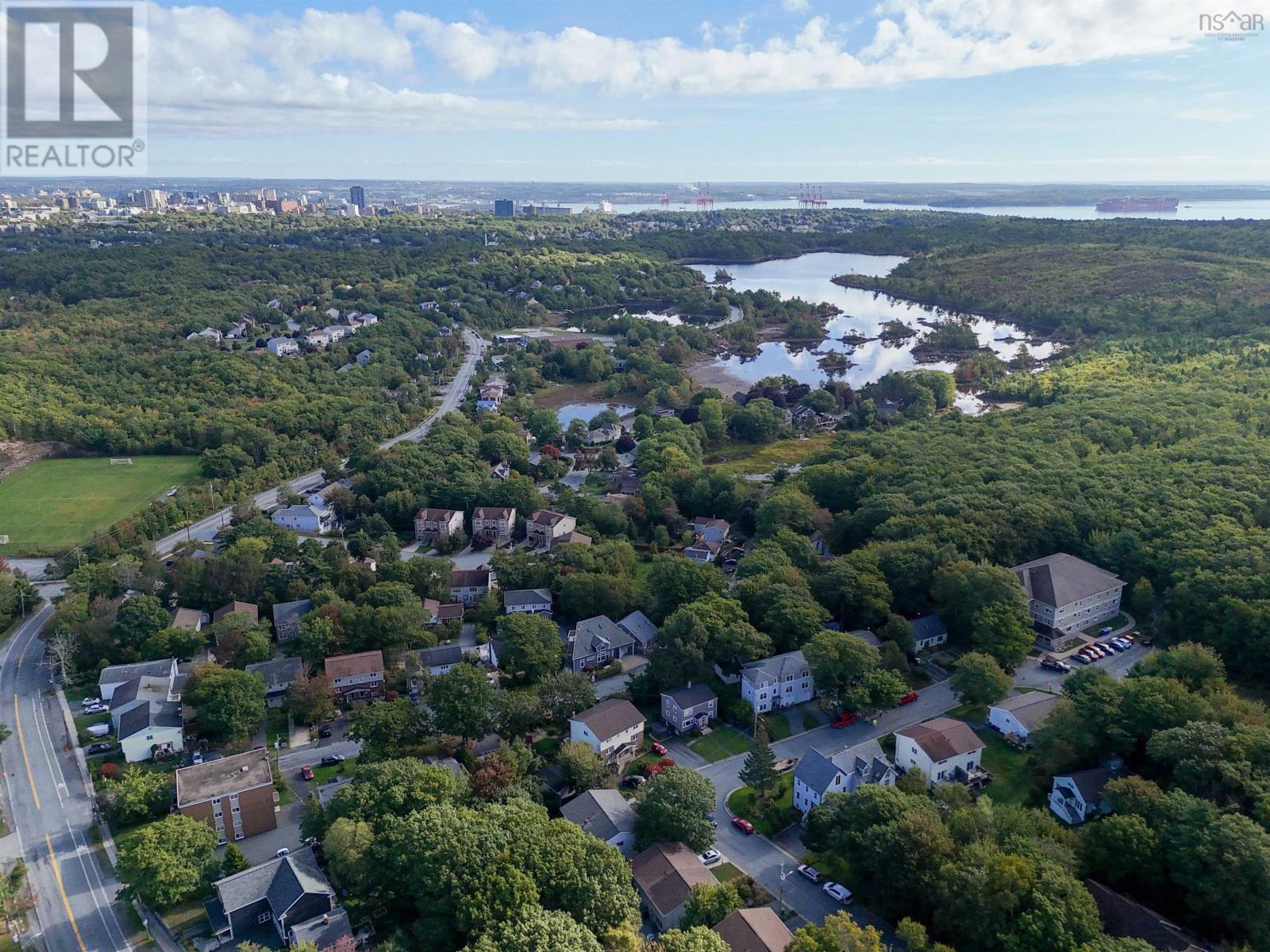 12 Acorn Road, Halifax, Nova Scotia  B3P 1G8 - Photo 45 - 202524683