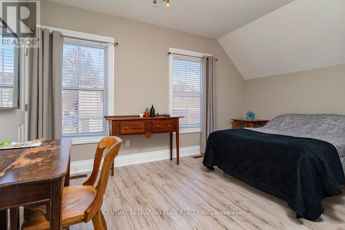6391 Main Street, Whitchurch-Stouffville, Ontario  L4A 1G4 - Photo 17 - N12423695