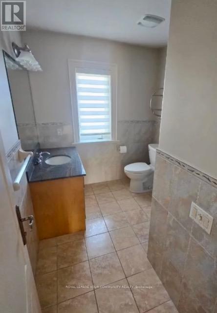 40 Coons Road, Richmond Hill, Ontario  L4E 2R5 - Photo 13 - N12336901