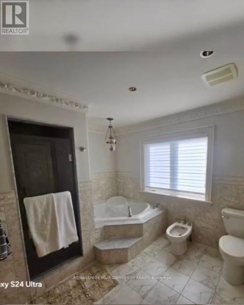 40 Coons Road, Richmond Hill, Ontario  L4E 2R5 - Photo 22 - N12336901