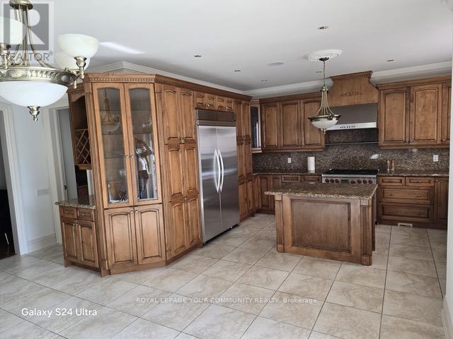 40 Coons Road, Richmond Hill, Ontario  L4E 2R5 - Photo 5 - N12336901