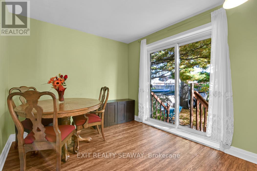1315 Cumberland Street, Cornwall, Ontario  K6J 4K8 - Photo 10 - X12436281