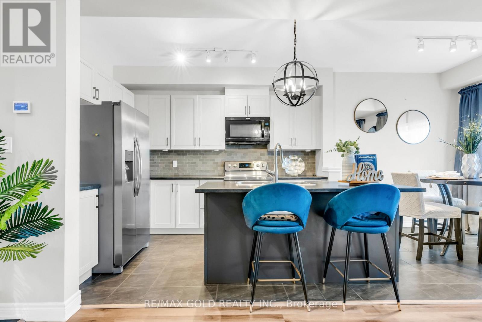 73 Severino Circle, West Lincoln, Ontario  L0R 2A0 - Photo 16 - X12434274