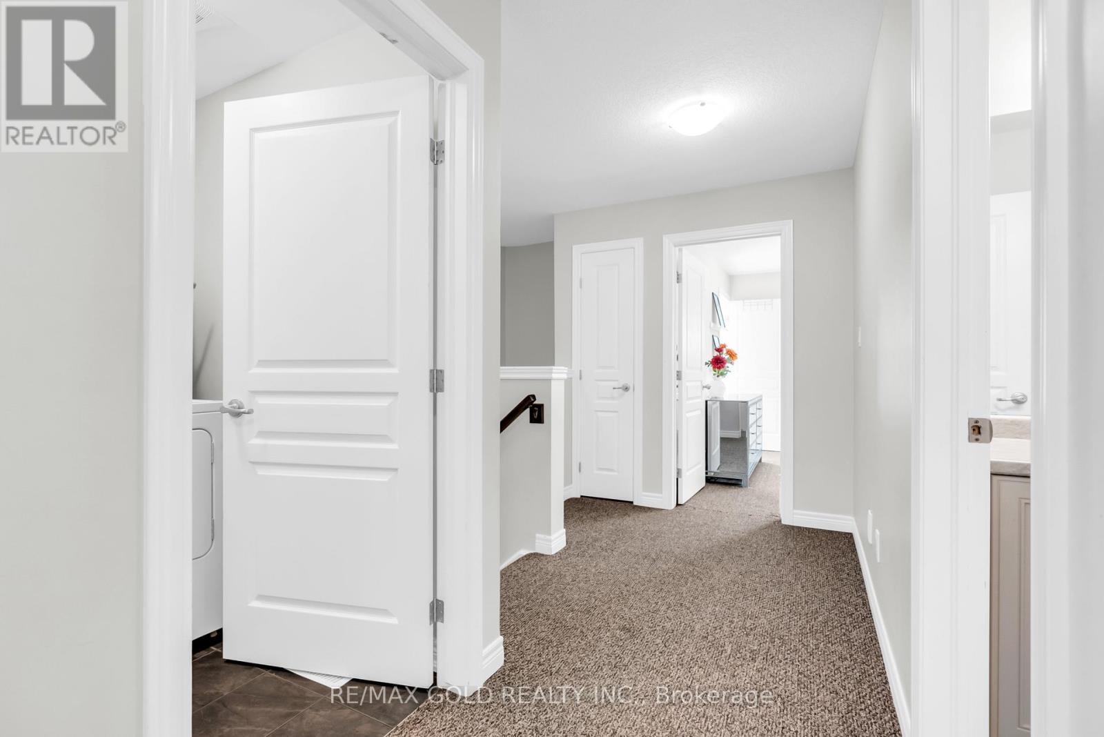 73 Severino Circle, West Lincoln, Ontario  L0R 2A0 - Photo 27 - X12434274