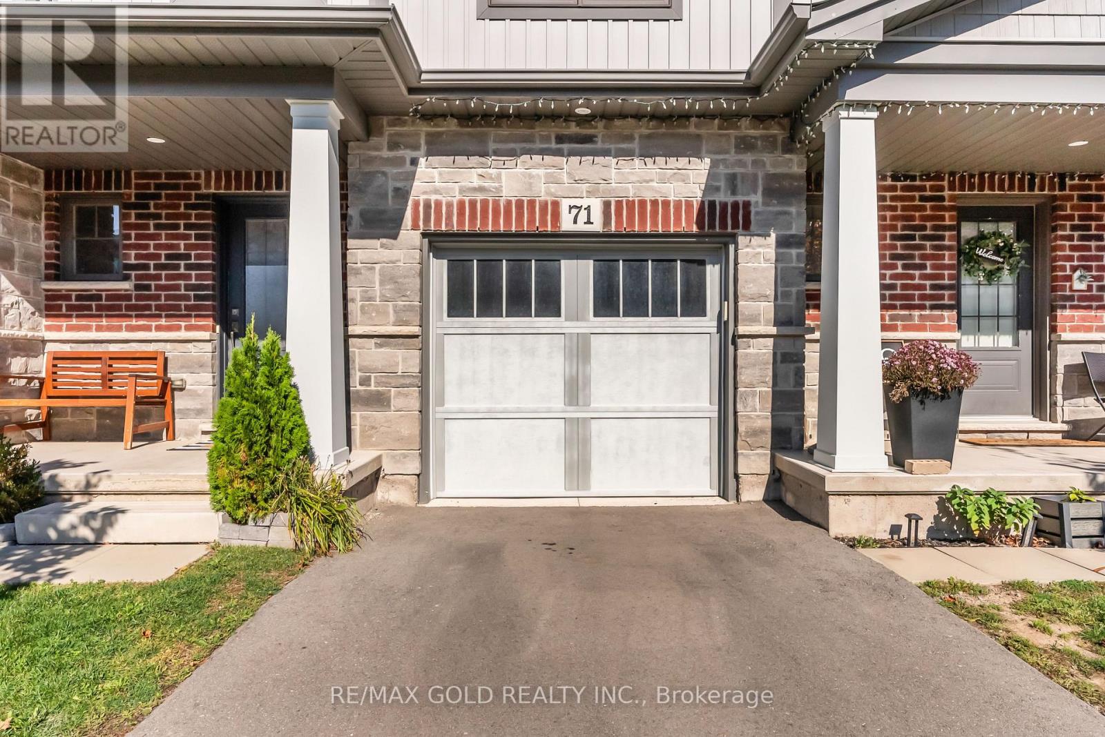 73 Severino Circle, West Lincoln, Ontario  L0R 2A0 - Photo 5 - X12434274