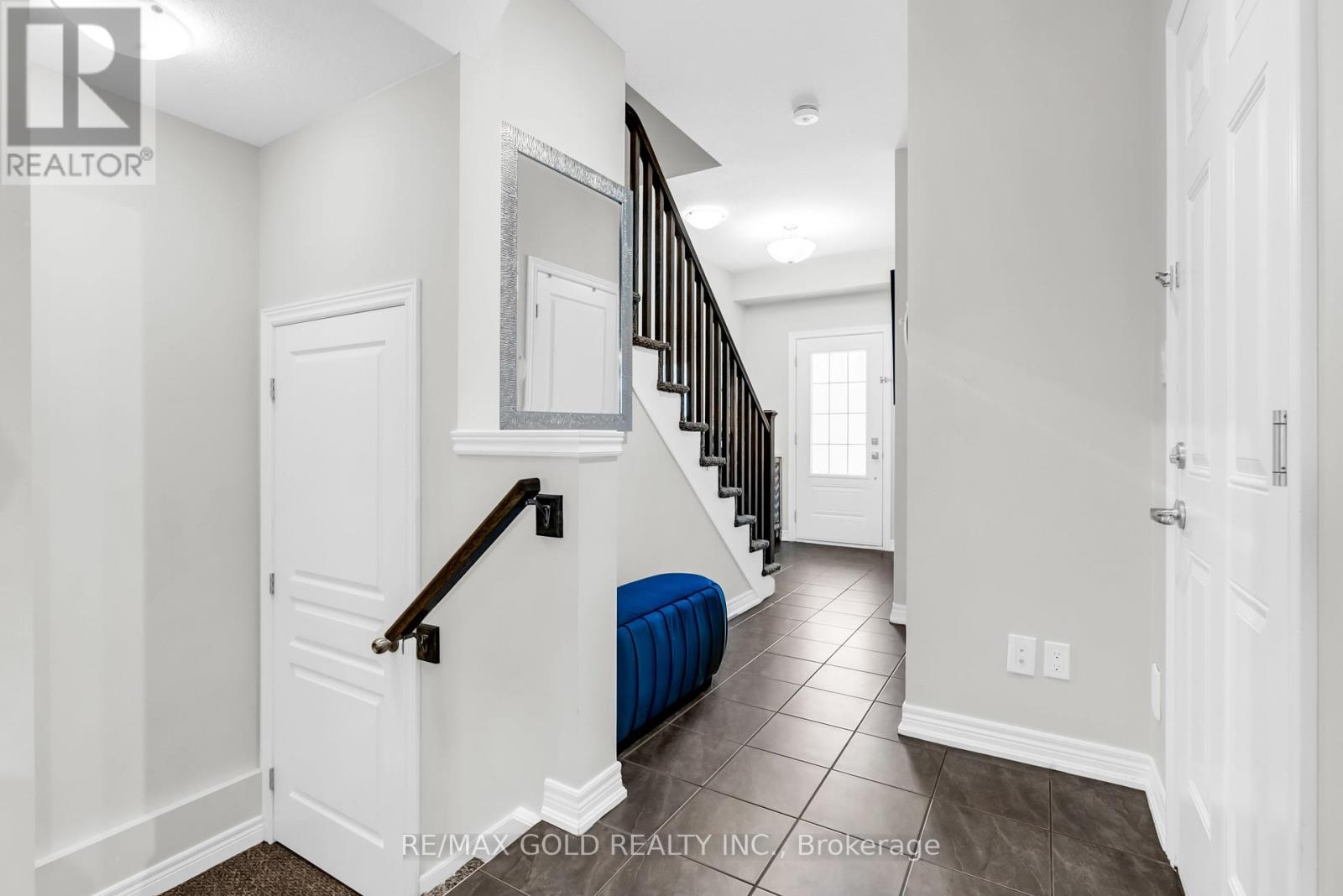 73 Severino Circle, West Lincoln, Ontario  L0R 2A0 - Photo 9 - X12434274