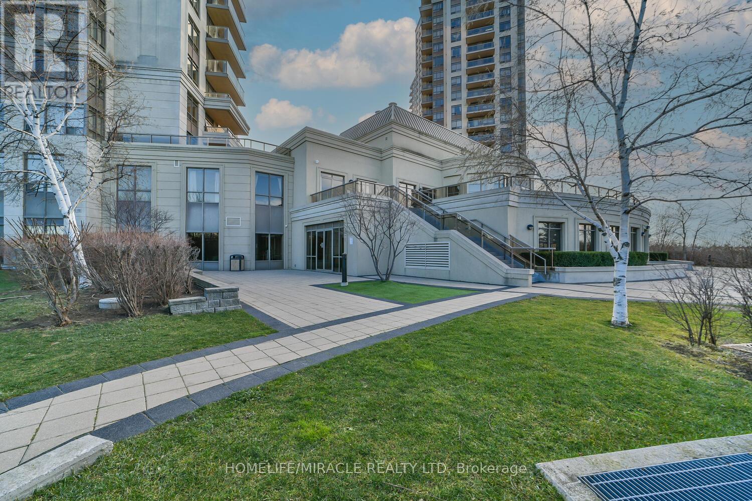 2220 - 700 Humberwood Boulevard, Toronto, Ontario  M9W 7J4 - Photo 19 - W12431145