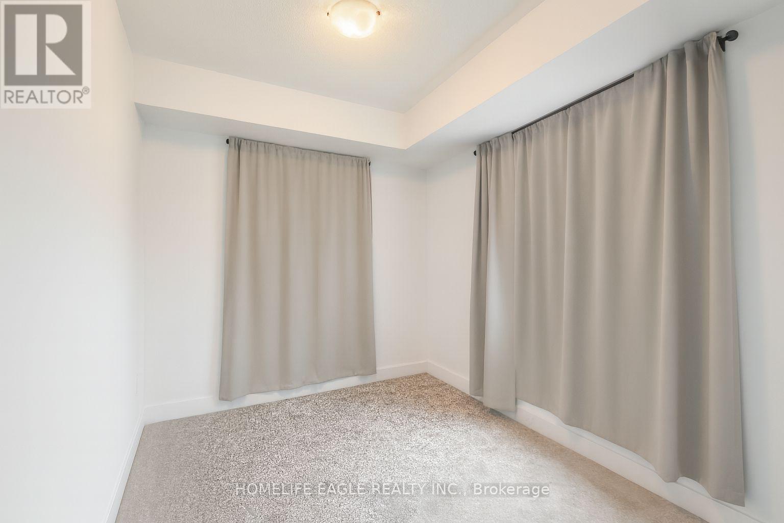 201 - 1 Chef Lane, Barrie, Ontario  L9J 0T1 - Photo 10 - S12417224