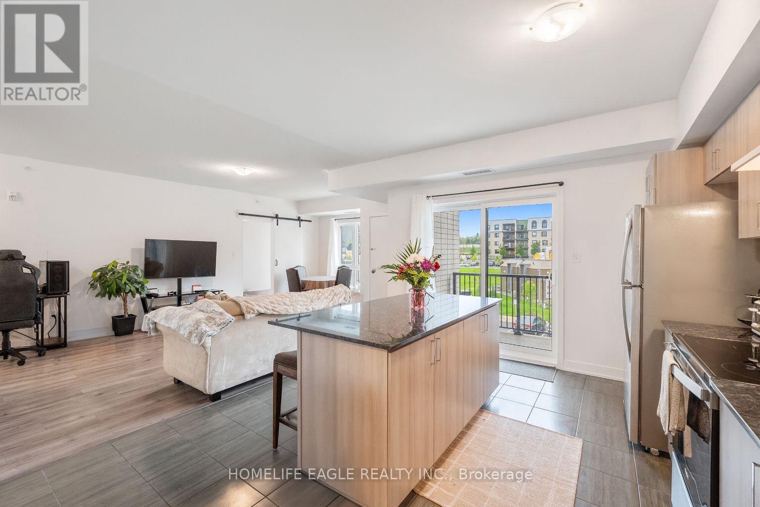 201 - 1 Chef Lane, Barrie, Ontario  L9J 0T1 - Photo 4 - S12417224