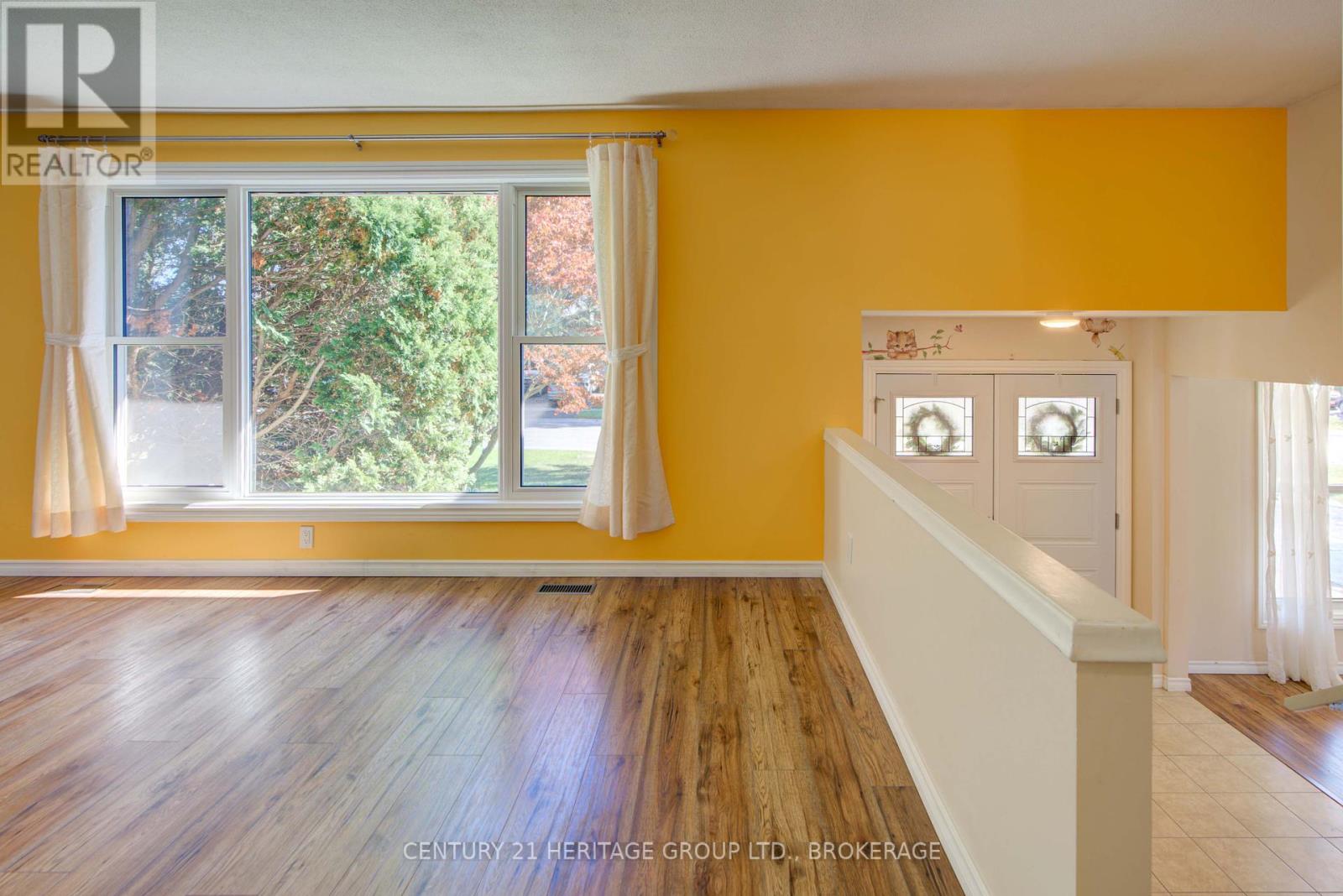 312 Boxwood Street, Kingston, Ontario  K7M 6A6 - Photo 10 - X12435274