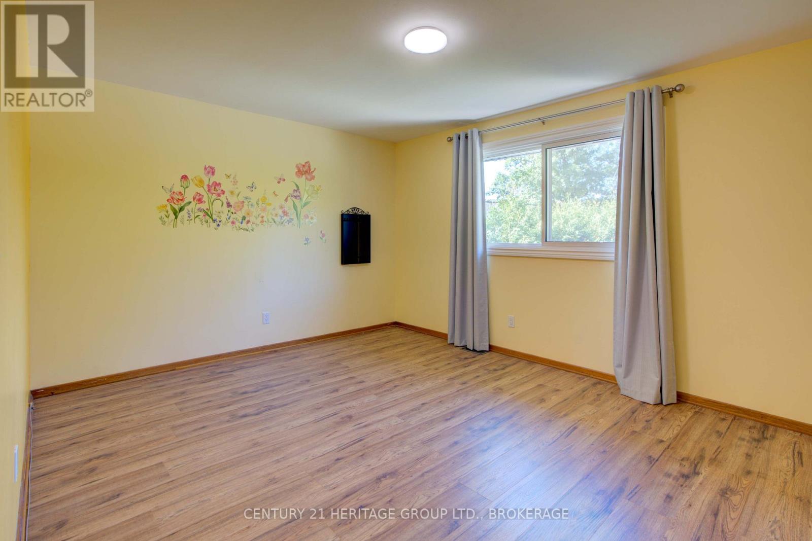 312 Boxwood Street, Kingston, Ontario  K7M 6A6 - Photo 35 - X12435274