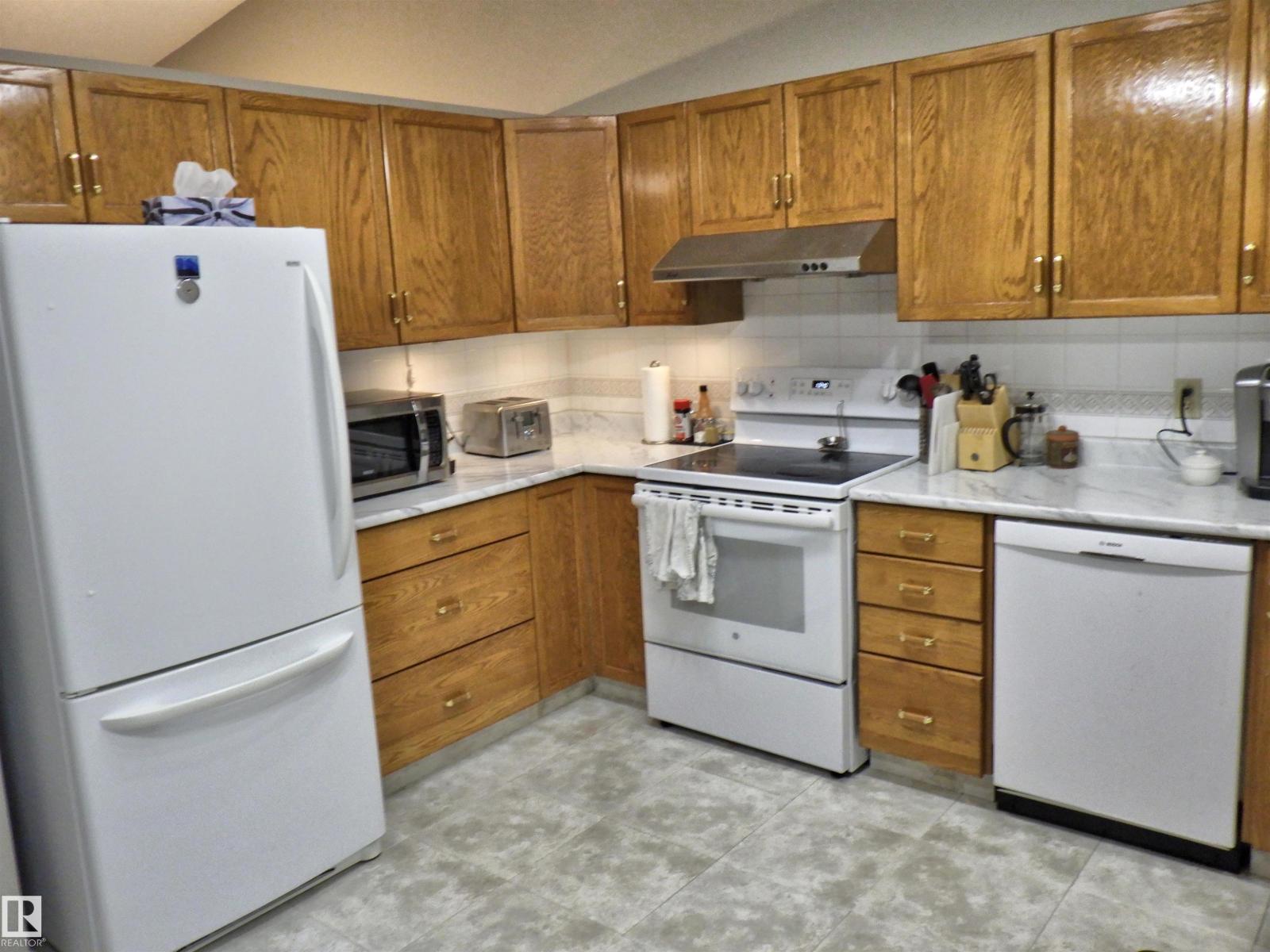 6530 158 Av Nw, Edmonton, Alberta  T5Y 2S7 - Photo 7 - E4459612