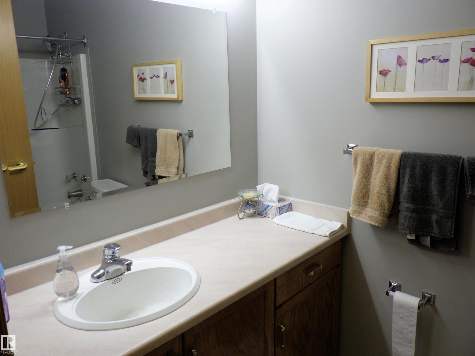 6530 158 Av Nw, Edmonton, Alberta  T5Y 2S7 - Photo 18 - E4459612