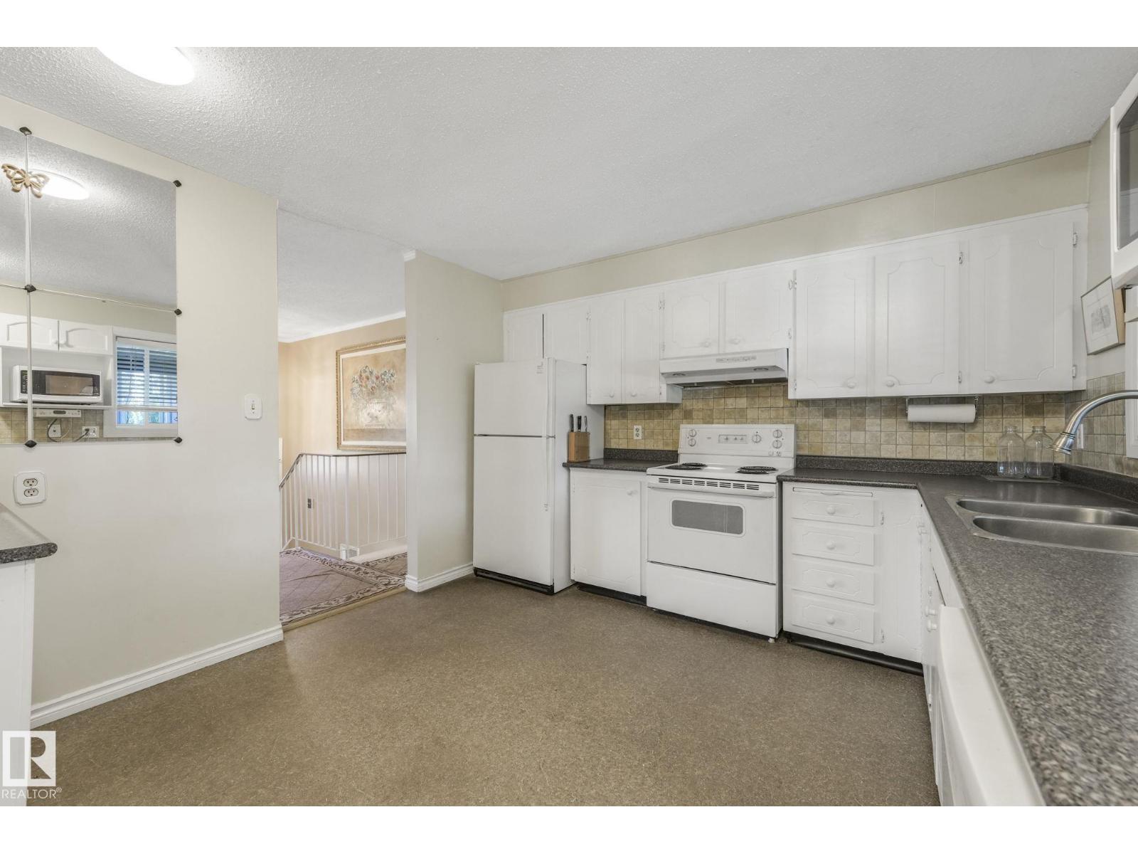 4312 86 St Nw Nw, Edmonton, Alberta  T6K 1A8 - Photo 13 - E4460168