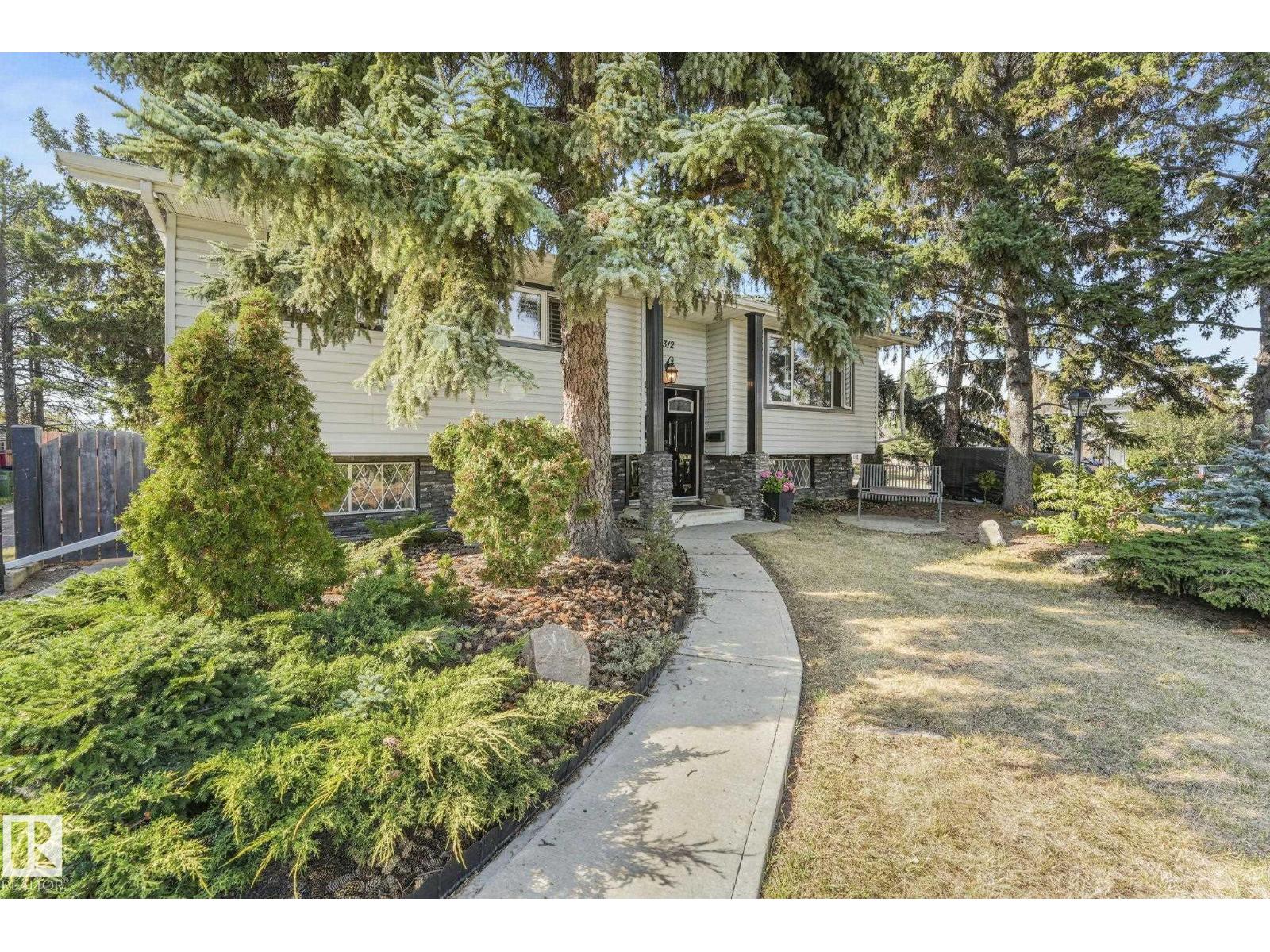 4312 86 St Nw Nw, Edmonton, Alberta  T6K 1A8 - Photo 3 - E4460168