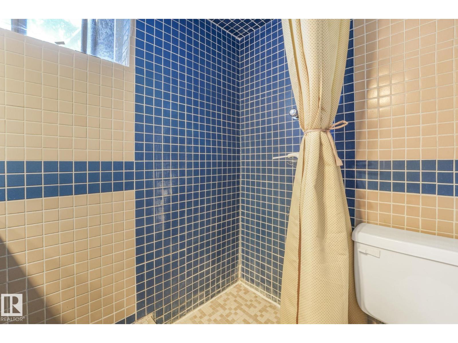 4312 86 St Nw Nw, Edmonton, Alberta  T6K 1A8 - Photo 30 - E4460168