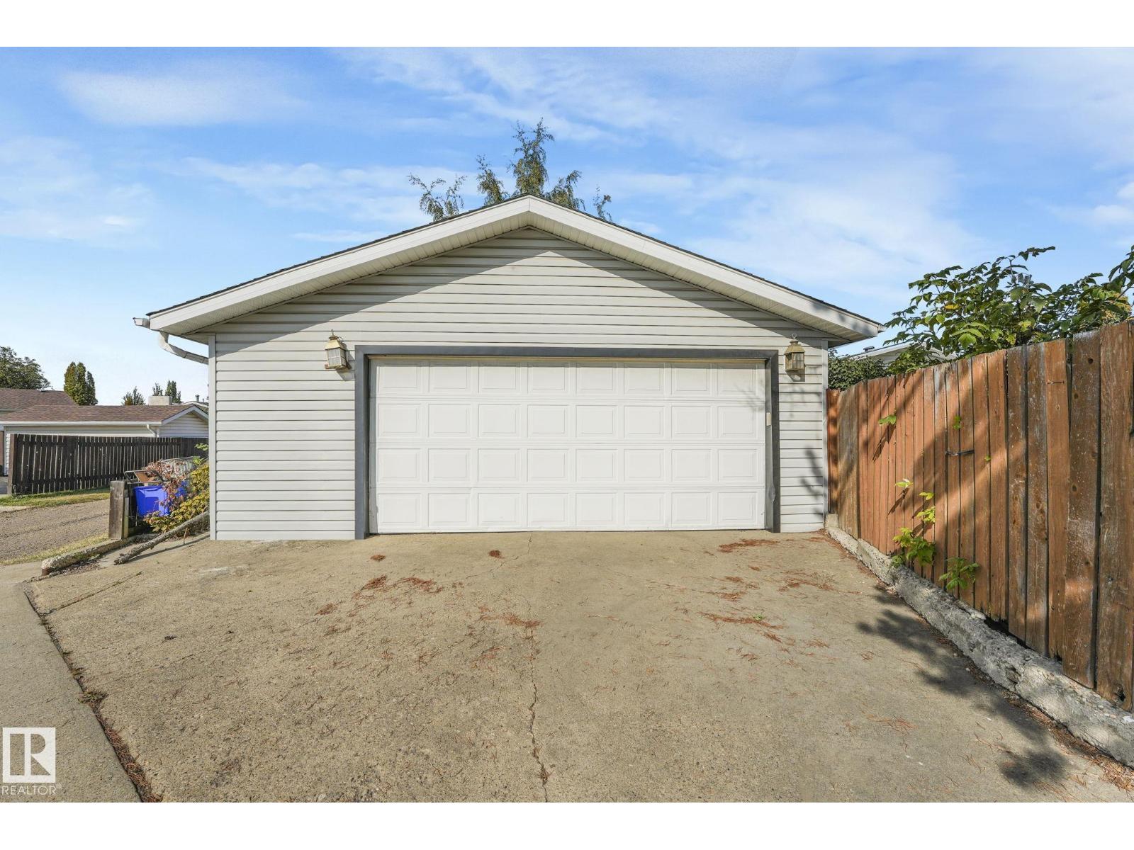 4312 86 St Nw Nw, Edmonton, Alberta  T6K 1A8 - Photo 45 - E4460168