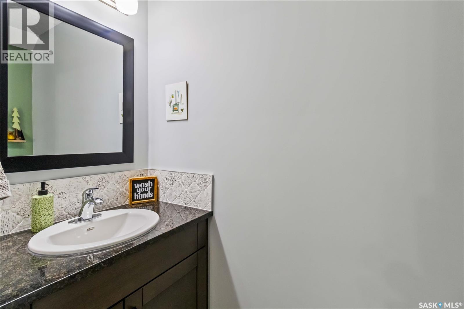 108 103 Klassen Crescent, Saskatoon, Saskatchewan  S7R 0J2 - Photo 16 - SK019718