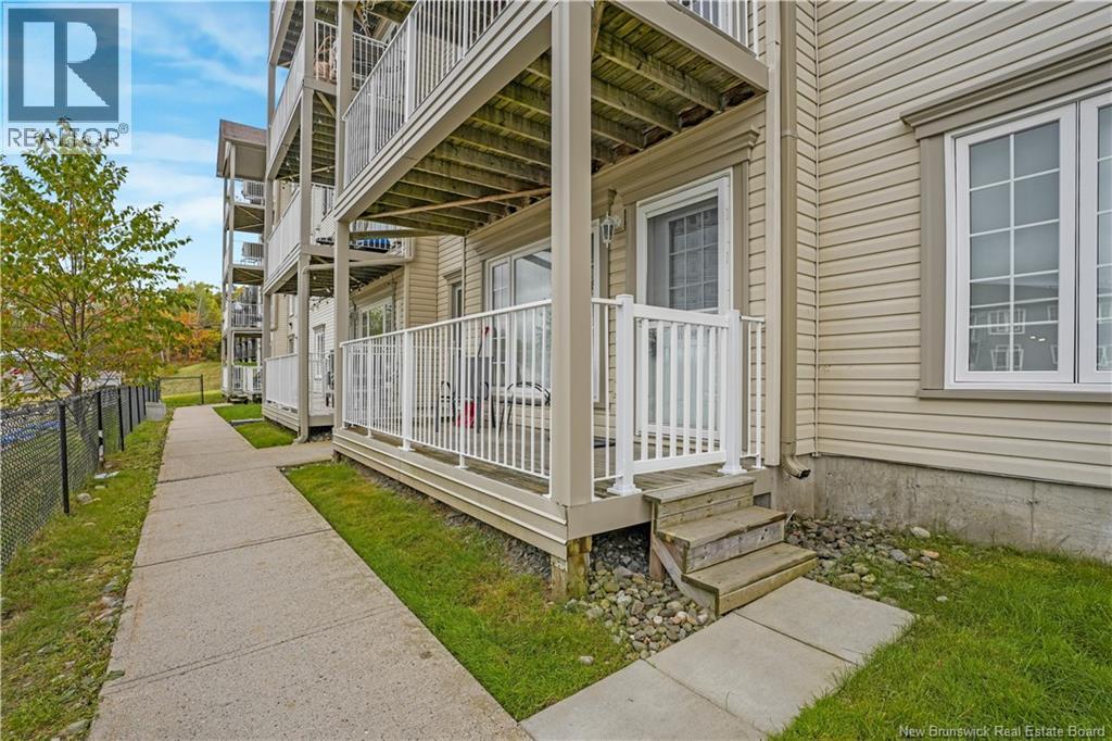 35 Lian Street Unit# 3, Fredericton, New Brunswick  E3C 0A8 - Photo 3 - NB127461