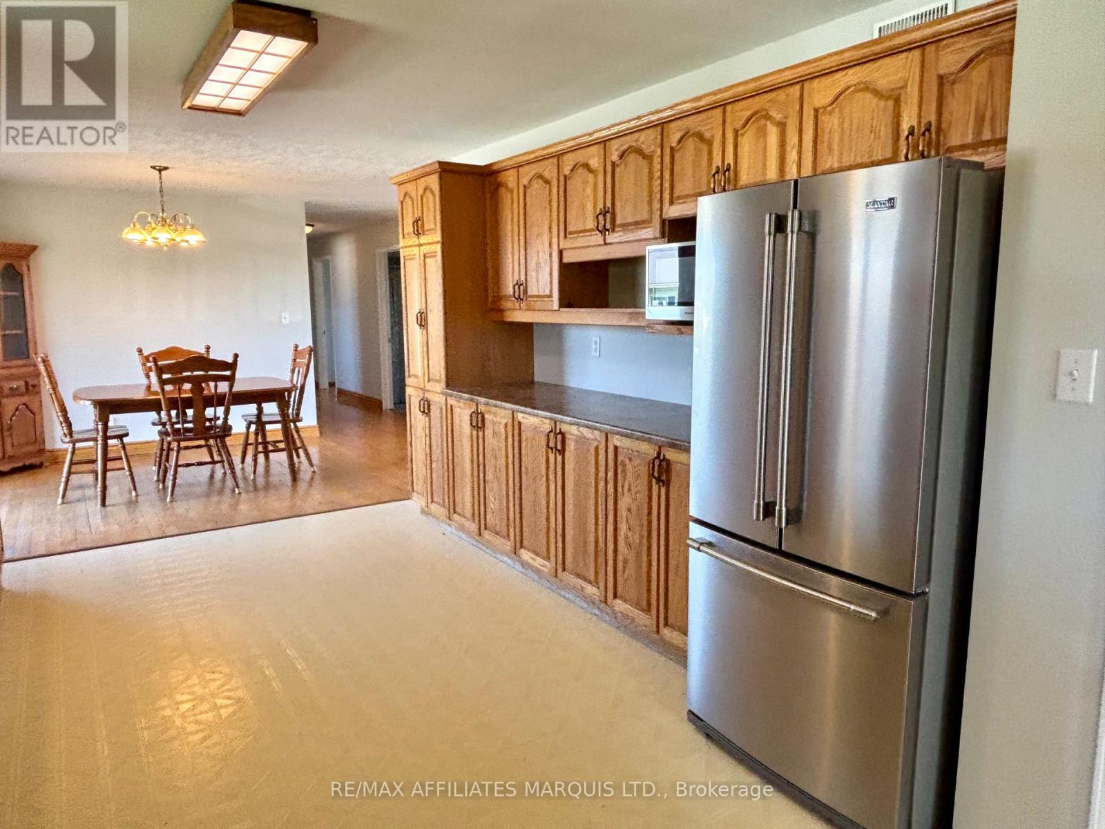 16925 Cornwall Centre Road, South Stormont, Ontario  K6H 5R7 - Photo 15 - X12436379