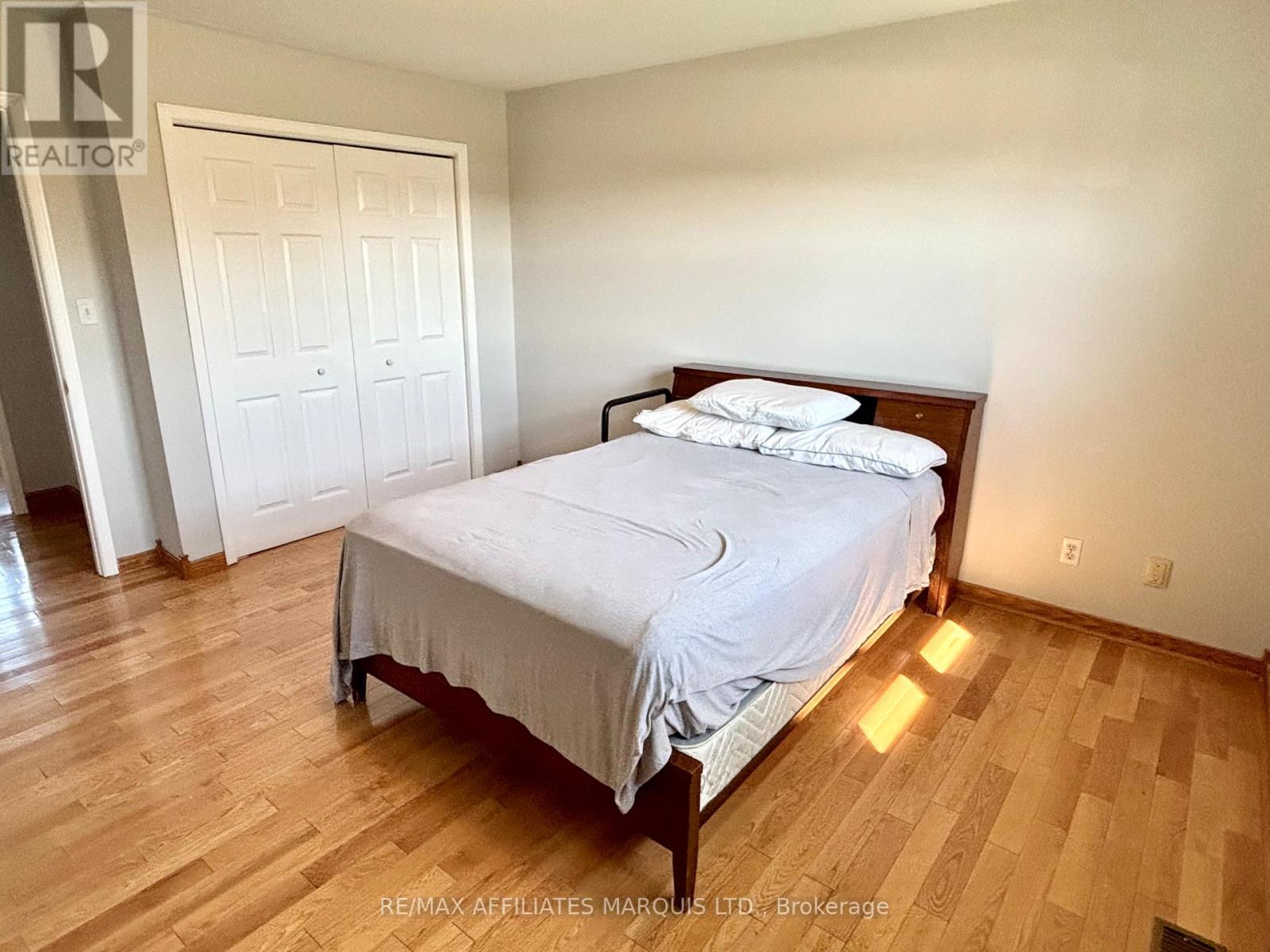 16925 Cornwall Centre Road, South Stormont, Ontario  K6H 5R7 - Photo 18 - X12436379