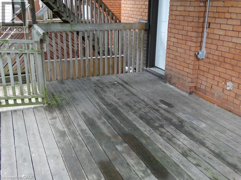 81 Grant Avenue Unit# 2, Hamilton, Ontario  L8N 2X6 - Photo 4 - 40775236