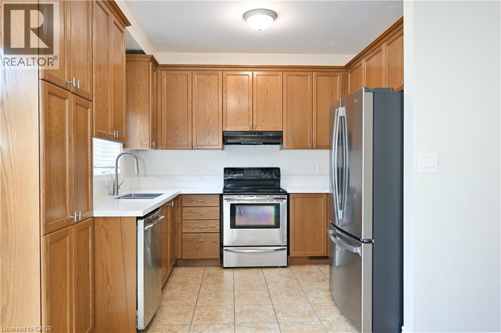 26 Springstead Avenue, Stoney Creek, Ontario  L8E 0B2 - Photo 11 - 40775148