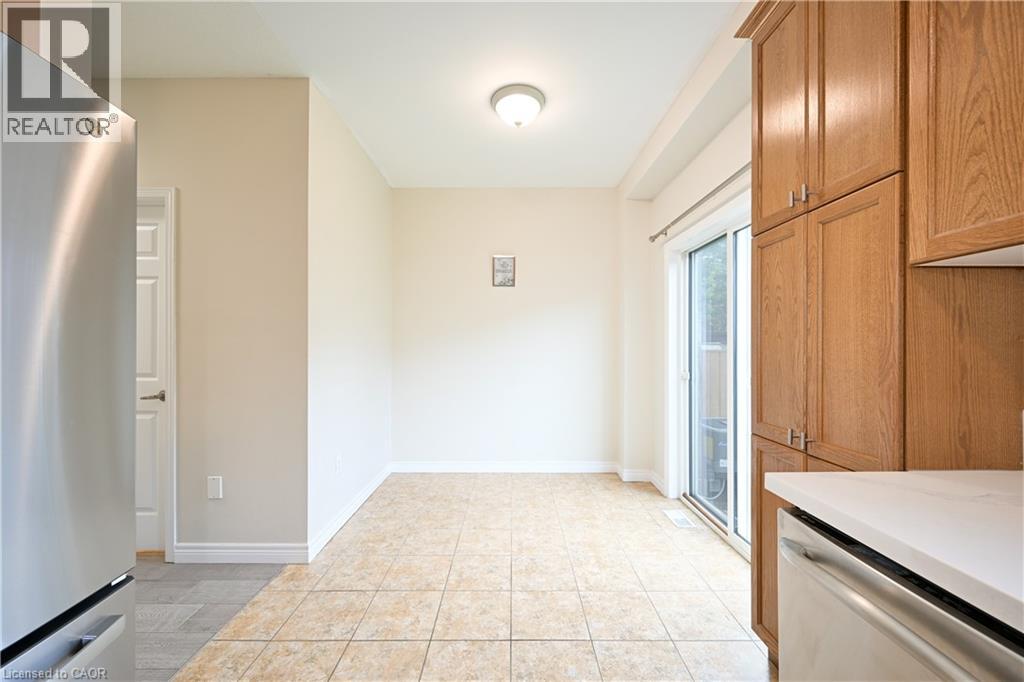 26 Springstead Avenue, Stoney Creek, Ontario  L8E 0B2 - Photo 14 - 40775148