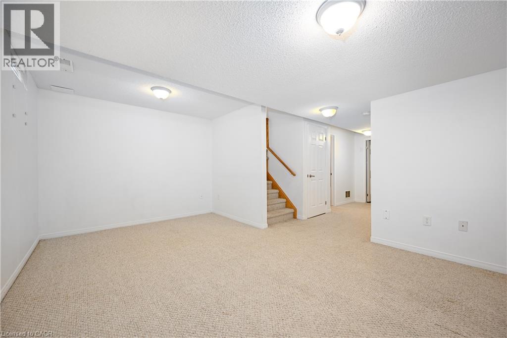 26 Springstead Avenue, Stoney Creek, Ontario  L8E 0B2 - Photo 23 - 40775148