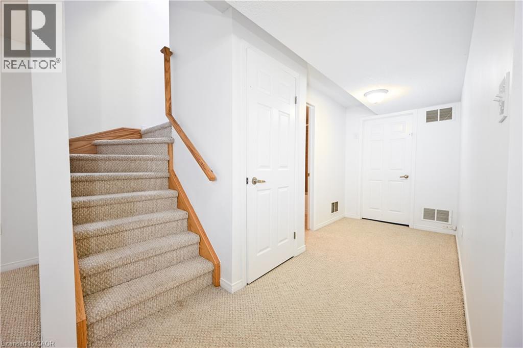 26 Springstead Avenue, Stoney Creek, Ontario  L8E 0B2 - Photo 25 - 40775148