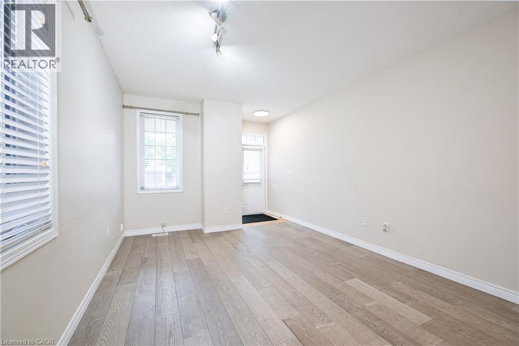 26 Springstead Avenue, Stoney Creek, Ontario  L8E 0B2 - Photo 6 - 40775148