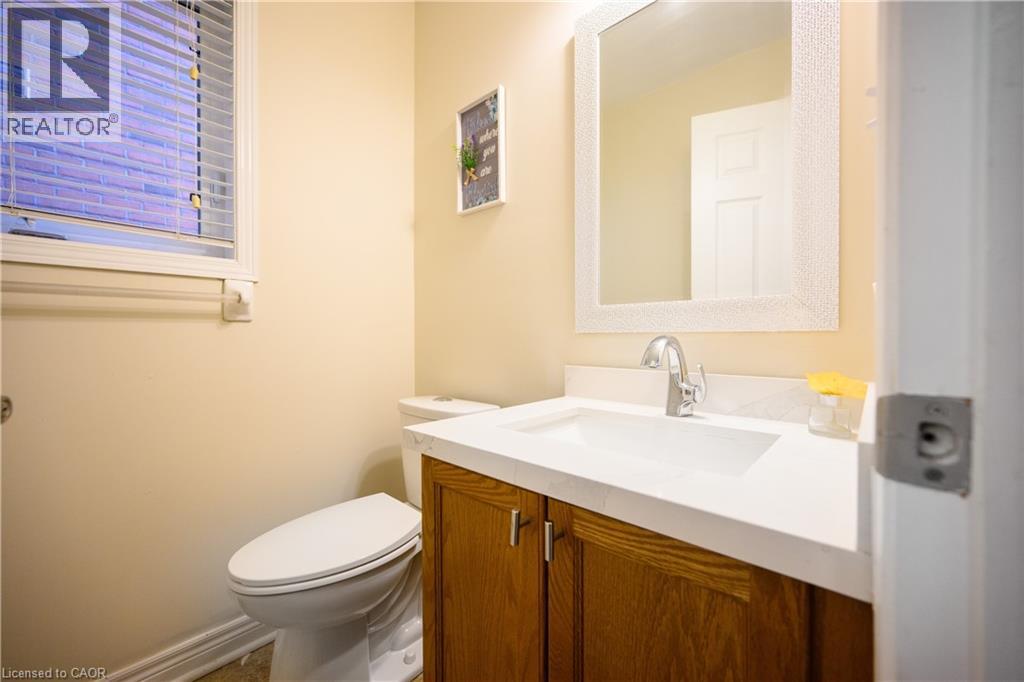 26 Springstead Avenue, Stoney Creek, Ontario  L8E 0B2 - Photo 8 - 40775148