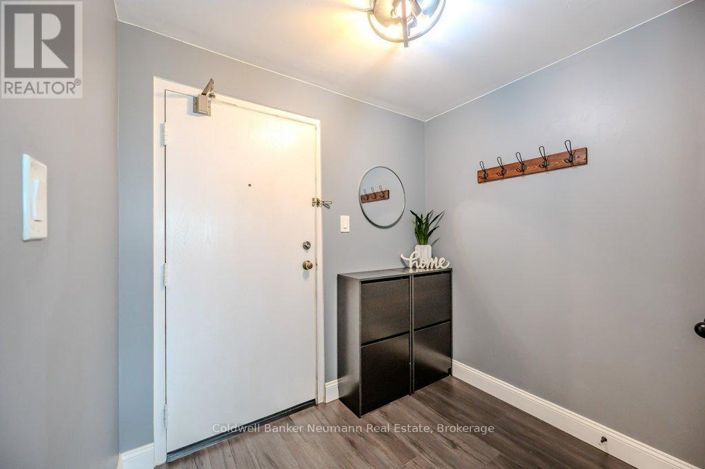 1206 - 55 Green Valley Drive, Kitchener, Ontario  N2P 1Z6 - Photo 3 - X12436327