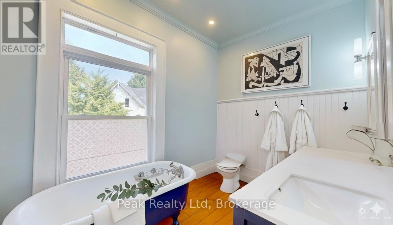 41 Douglas Street, Stratford, Ontario  N5A 5P3 - Photo 17 - X12436328