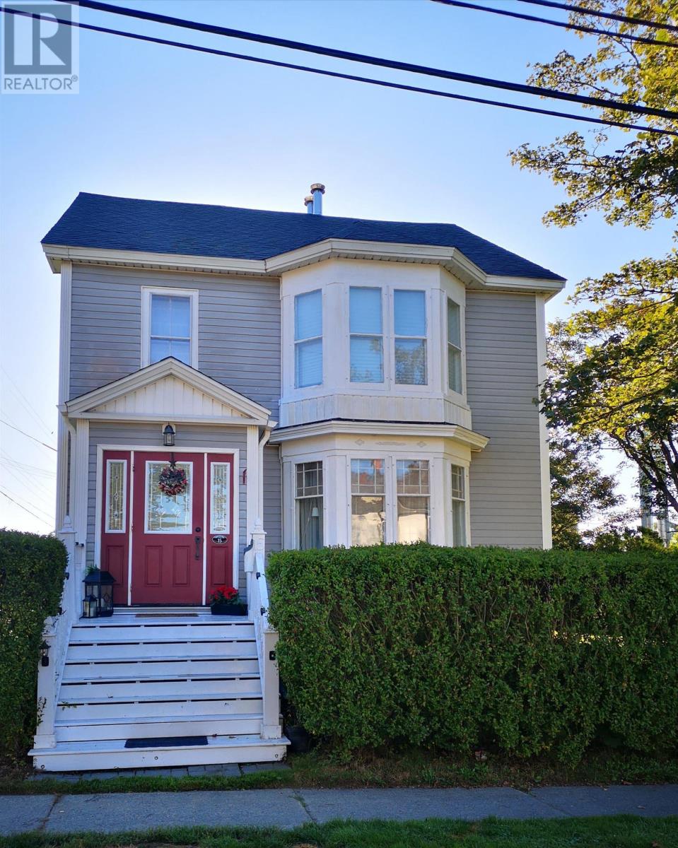 15 Brunswick Street, Yarmouth, Nova Scotia