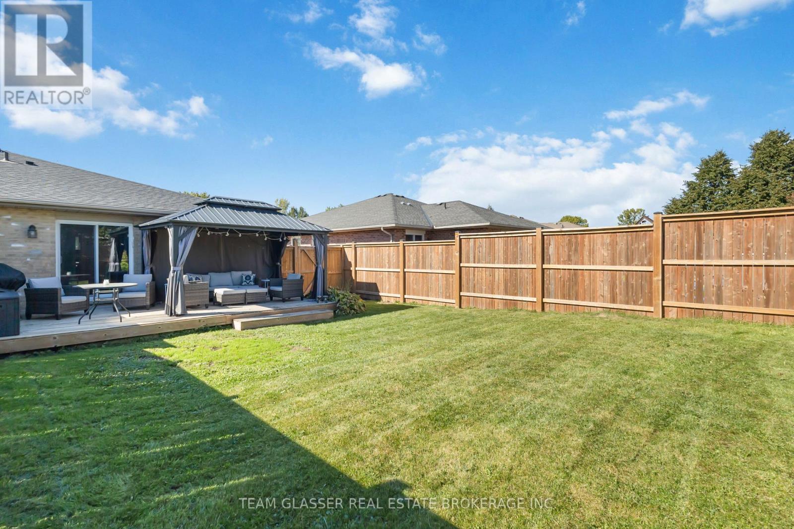 17 Carrie Crescent, St. Thomas, Ontario  N5R 6B9 - Photo 17 - X12436358