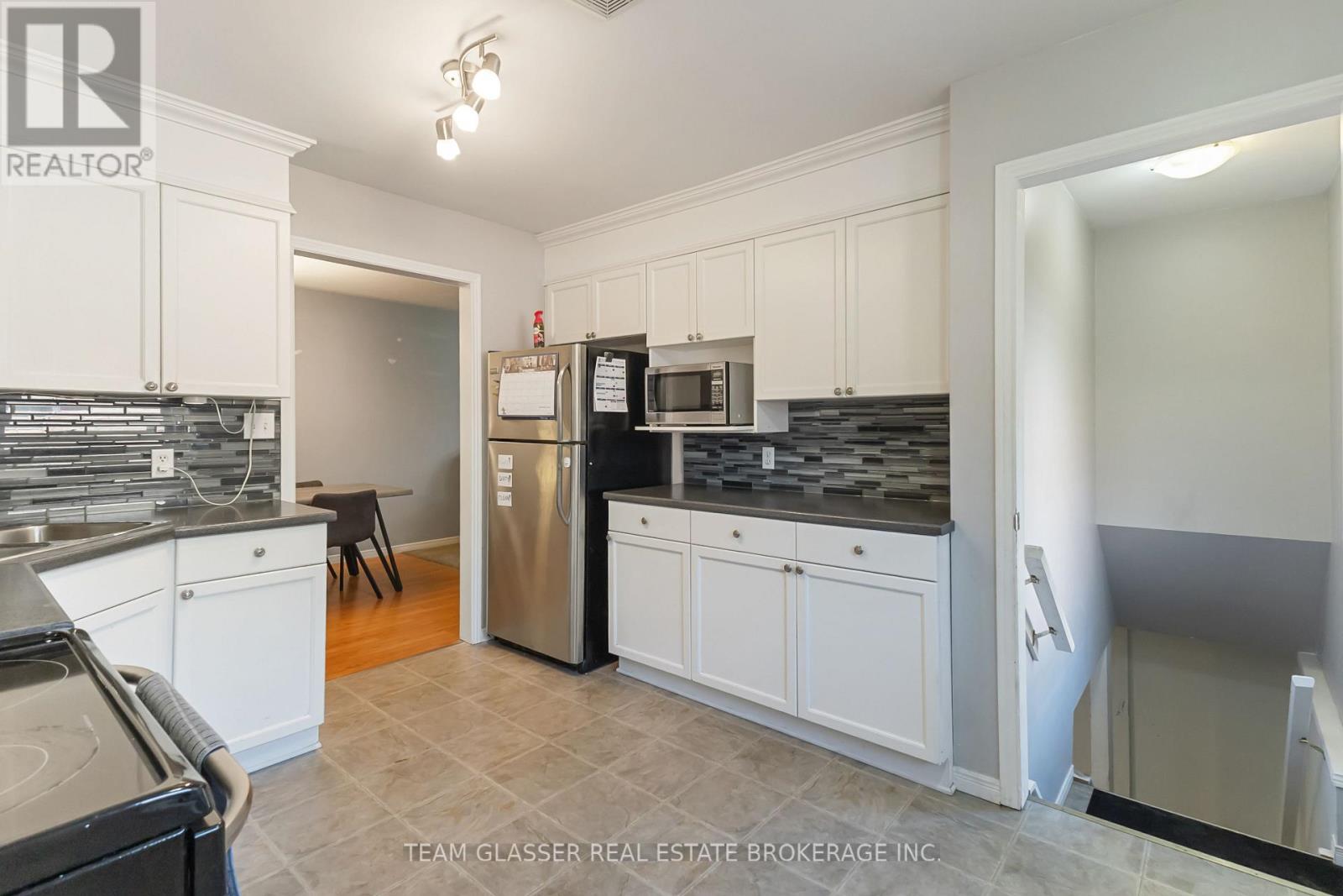 17 Carrie Crescent, St. Thomas, Ontario  N5R 6B9 - Photo 25 - X12436358
