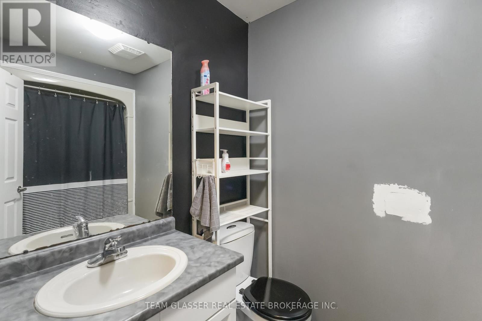 17 Carrie Crescent, St. Thomas, Ontario  N5R 6B9 - Photo 34 - X12436358
