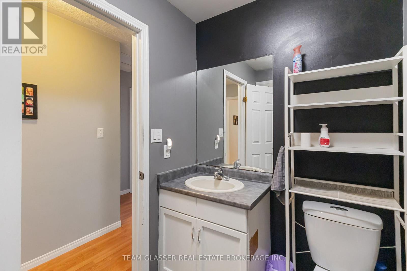 17 Carrie Crescent, St. Thomas, Ontario  N5R 6B9 - Photo 35 - X12436358