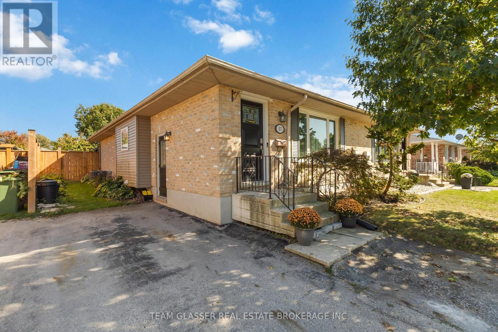 17 Carrie Crescent, St. Thomas, Ontario  N5R 6B9 - Photo 45 - X12436358