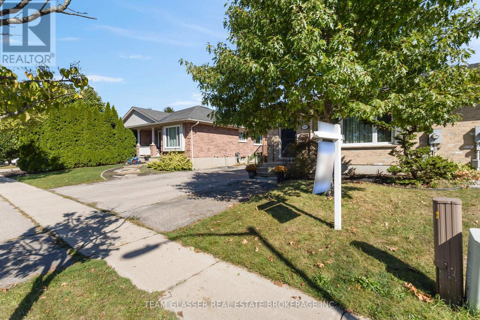 17 Carrie Crescent, St. Thomas, Ontario  N5R 6B9 - Photo 48 - X12436358