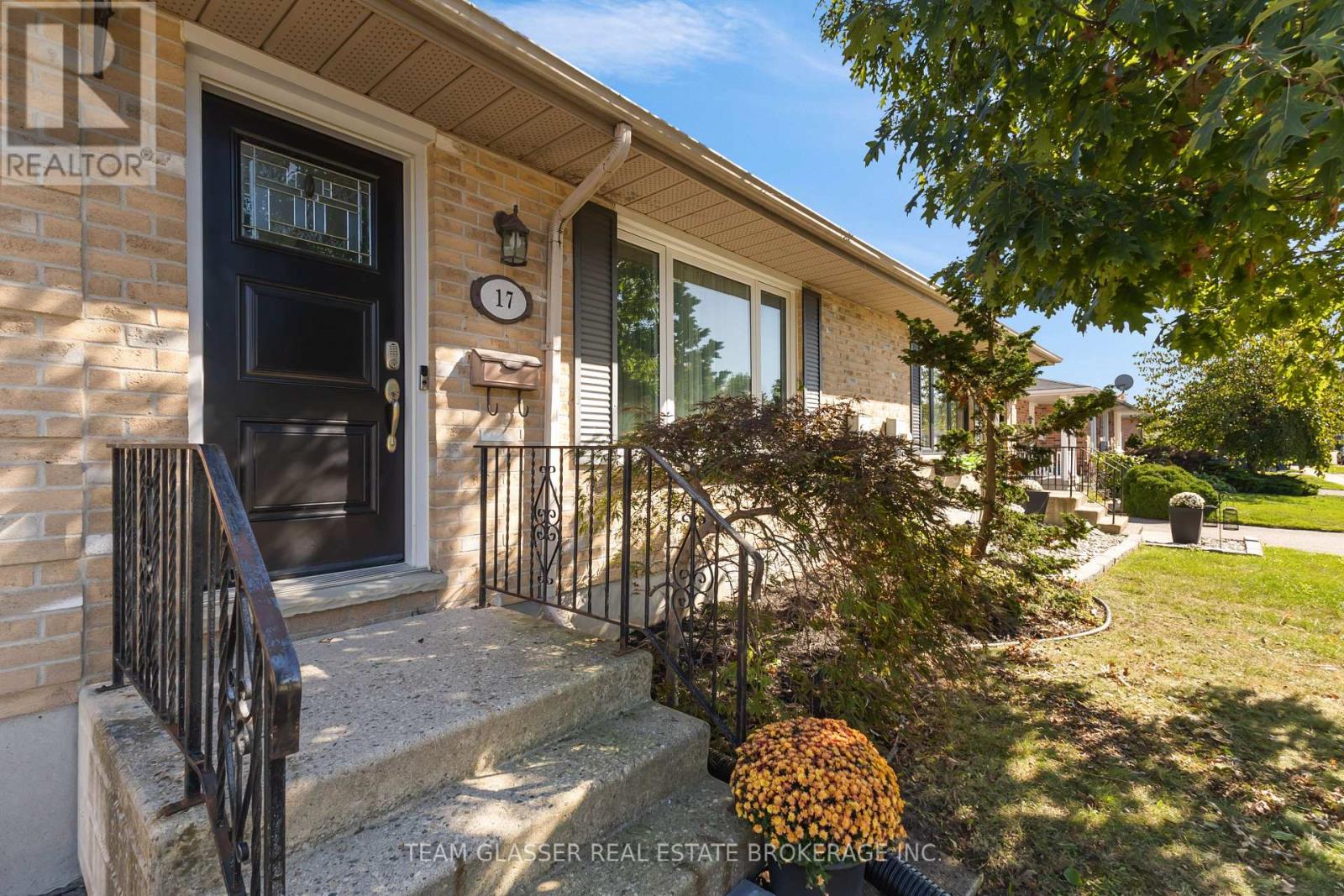 17 Carrie Crescent, St. Thomas, Ontario  N5R 6B9 - Photo 49 - X12436358