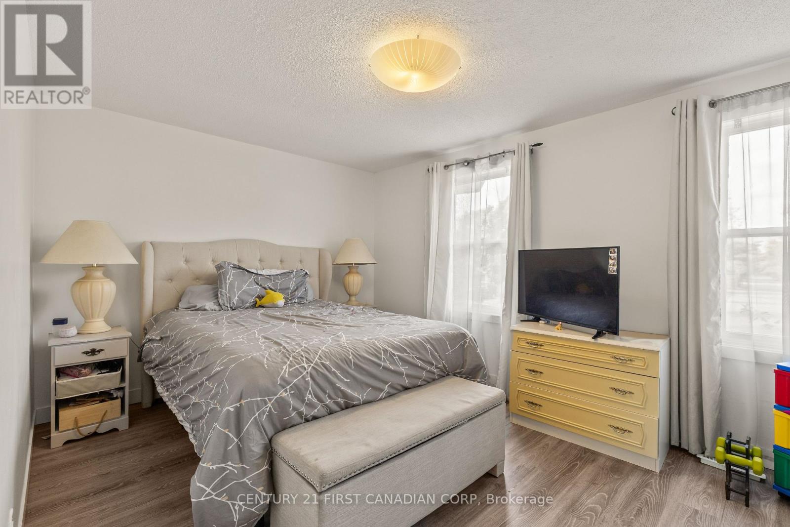 990 Lawson Road, London North, Ontario  N6G 3M2 - Photo 15 - X12436373