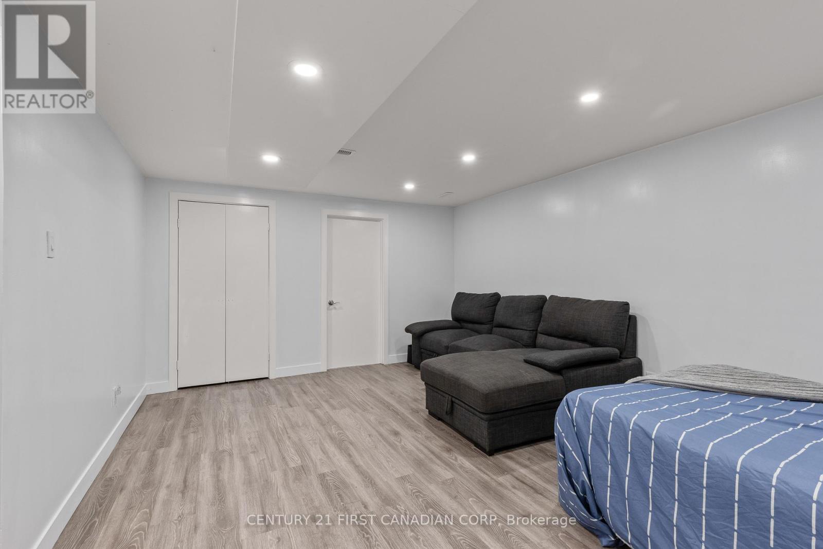 990 Lawson Road, London North, Ontario  N6G 3M2 - Photo 18 - X12436373